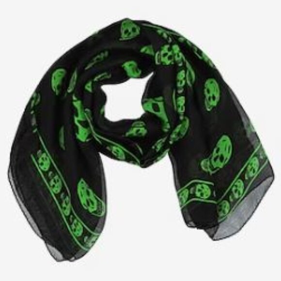 Alexander McQueen Skull Silk Scarf Black Green